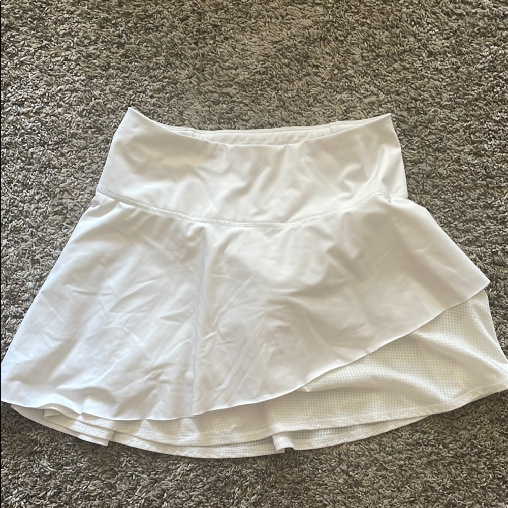 Athleta White Asymmetrical Ace Skirt. Size S. EUC